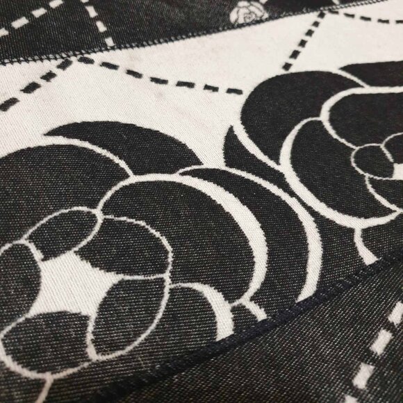 Black White Camellia Flower Design Scarf Fashion Shawl Women Wrap Accessory Gift - Picture 3 of 7